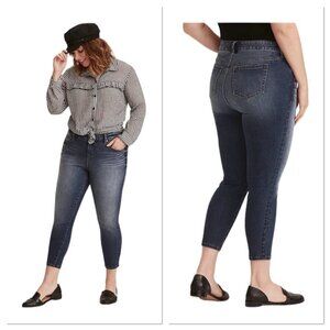 Torrid Premium Womens Sz 18R High-Rise Curvy Skinny Jeans Blue Denim Medium Wash